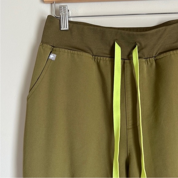 FIGS ZAMORA JOGGERS SCRUBS PANTS WOMENS LARGE - Picture 4 of 10